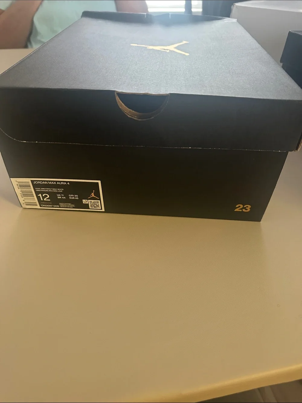 Jordan max aura 4